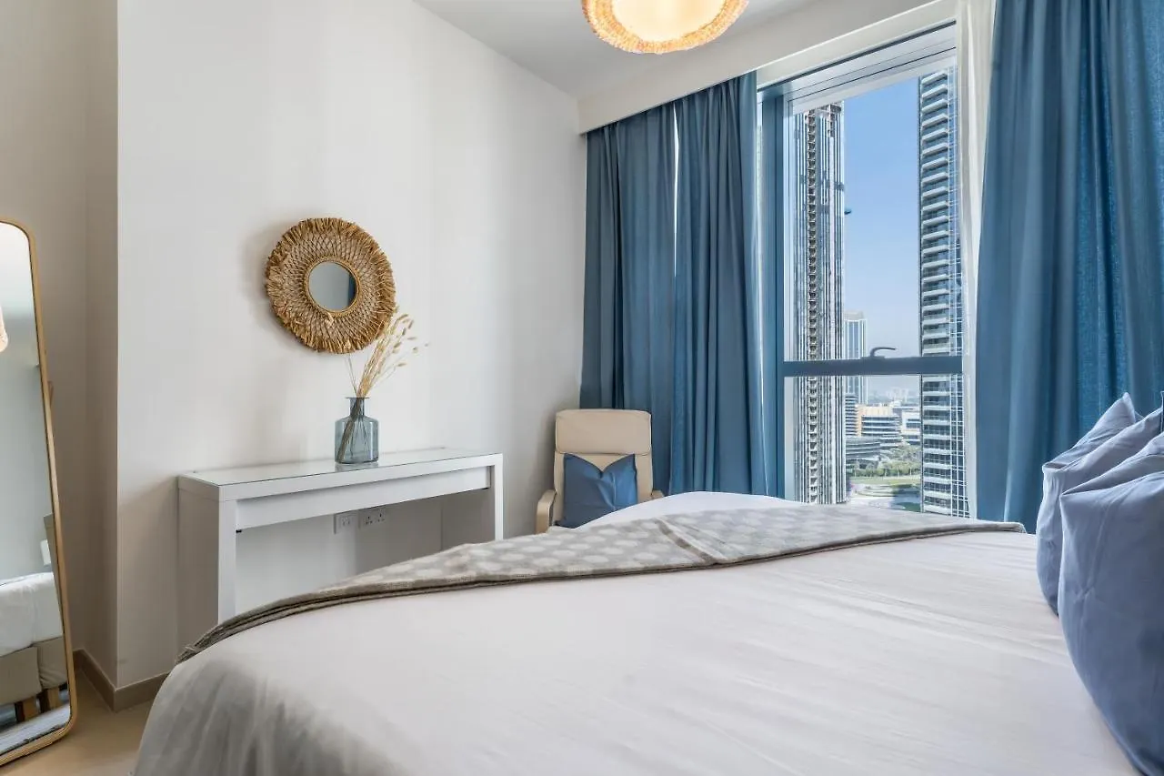Apartment High-End Chic Apartment, Close To Burj Khalifa Dubai
